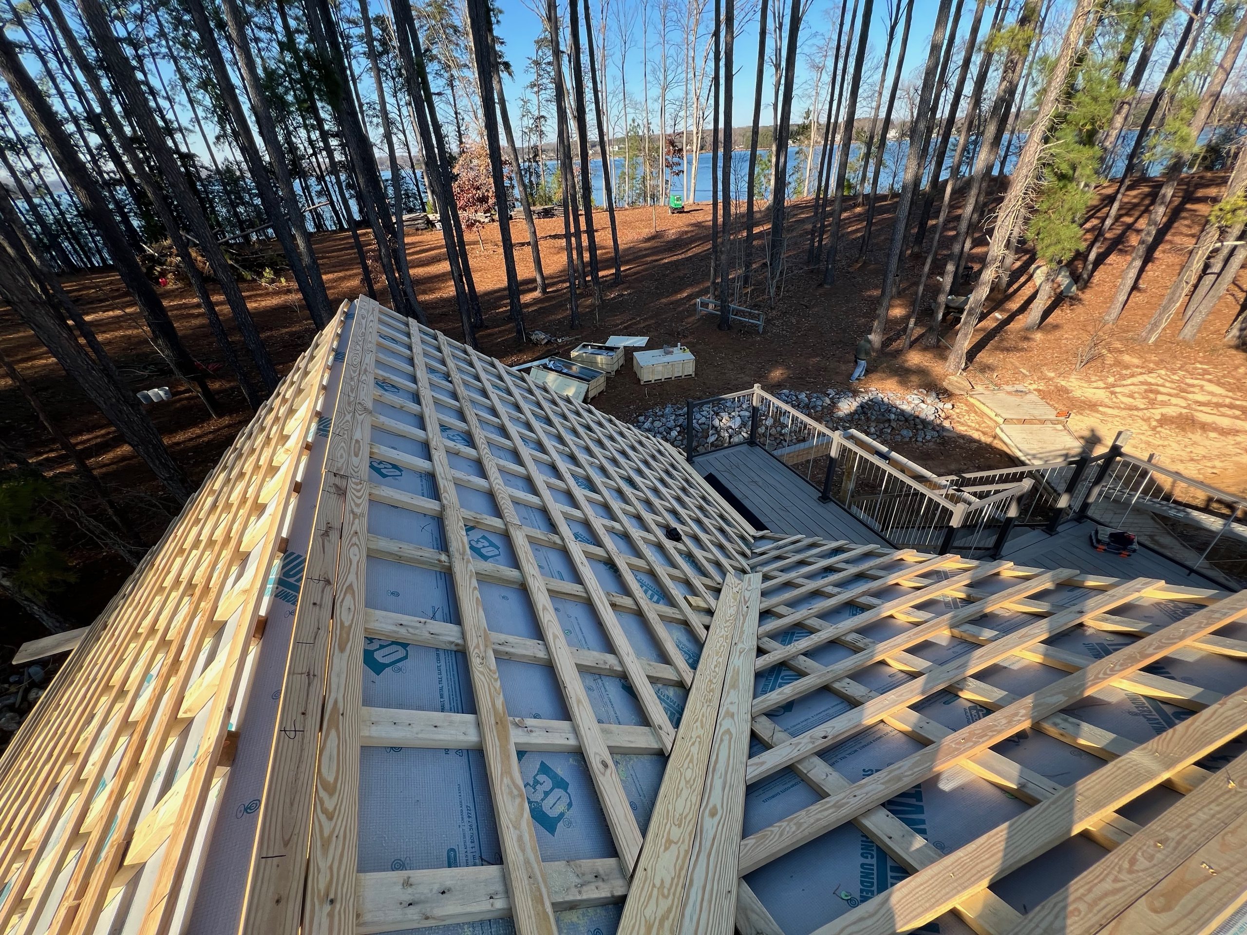 Battens set over underlayment on a lakeside ArcEdge install