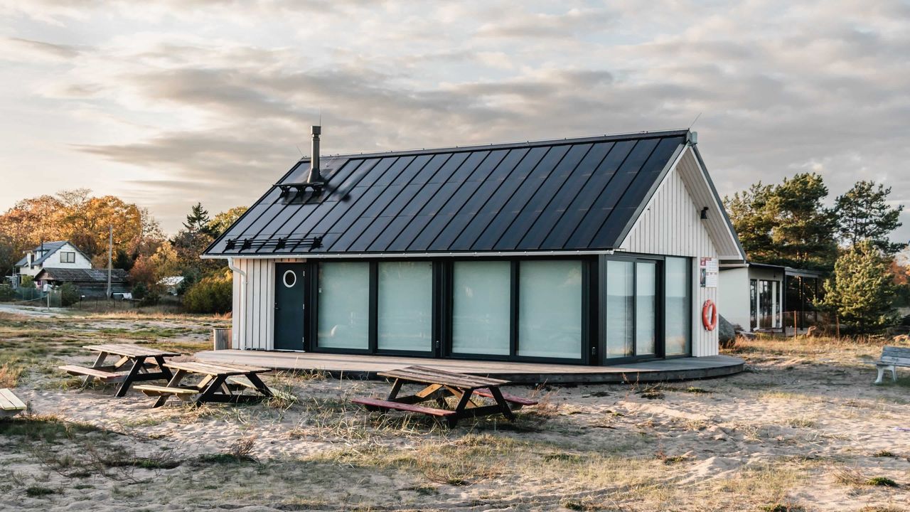 Why Solar Roofs Are Taking Over…, image 4