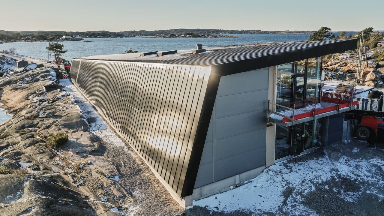 Why Solar Roofs Are Taking Over…