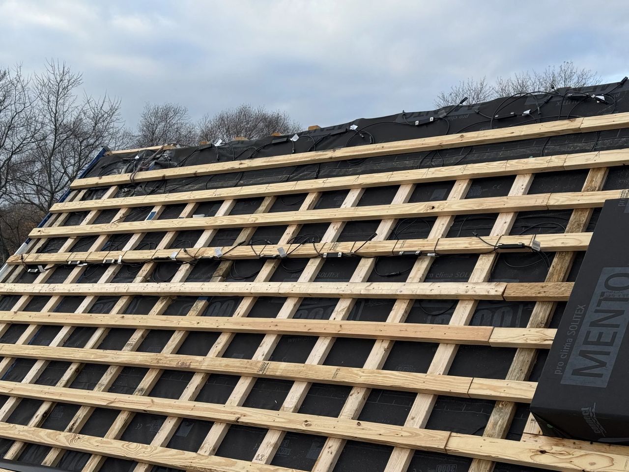 7.25 kW Solar Roof Underway in Maryland