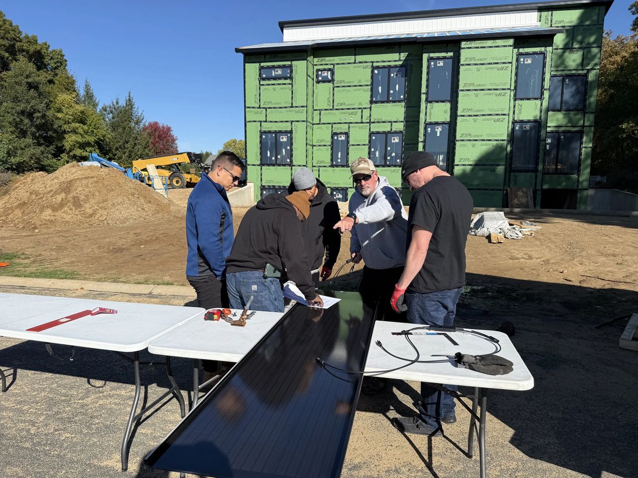 The First Roofit.Solar Roof in the U.S. Is Underway, image 4