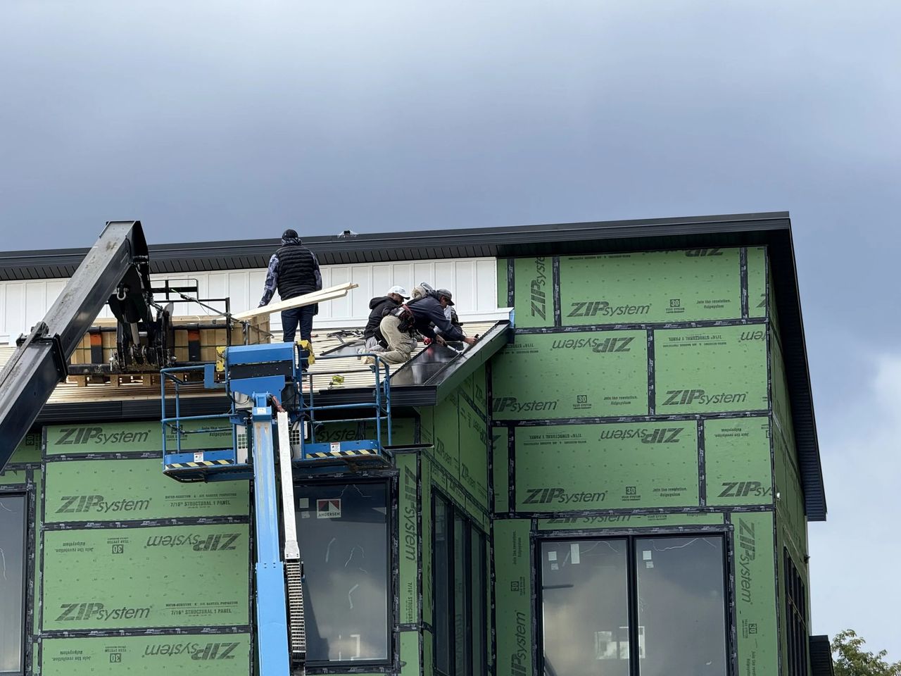 The First Roofit.Solar Roof in the U.S. Is Underway