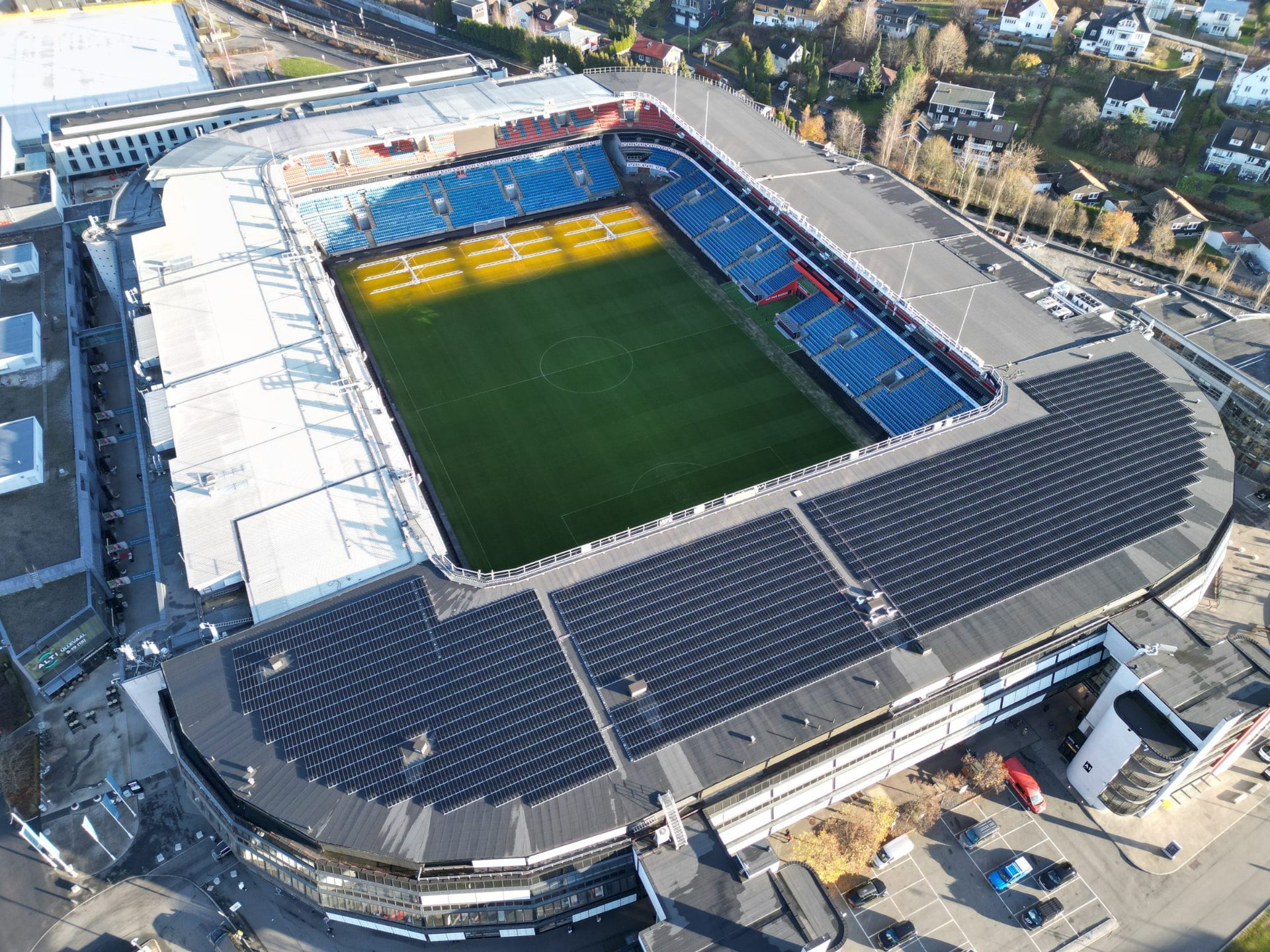 Over Easy Solar vertical rows on the Ullevaal Stadium roof in Oslo, Norway